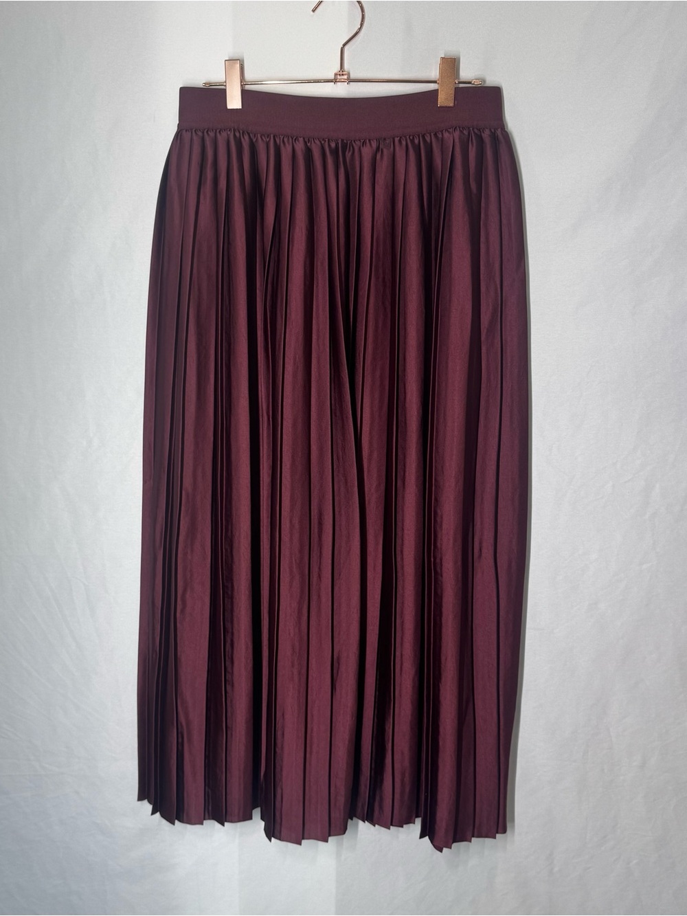 lululemon Satin Pleated Midi Skirt - Picture 2 of 3